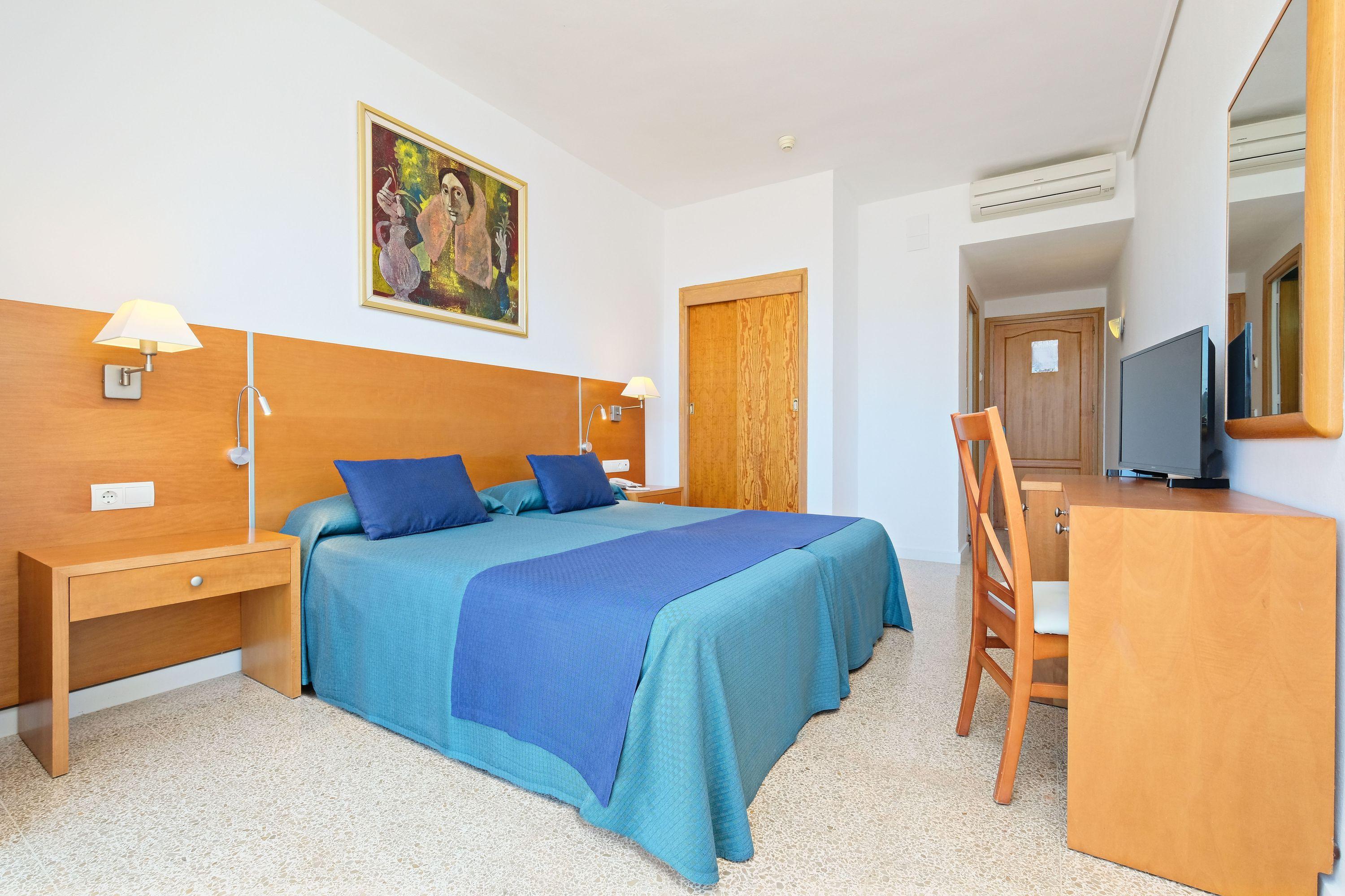 Azuline Hotel S'Anfora & Fleming (Adults Only) San Antonio (Ibiza) Exterior foto